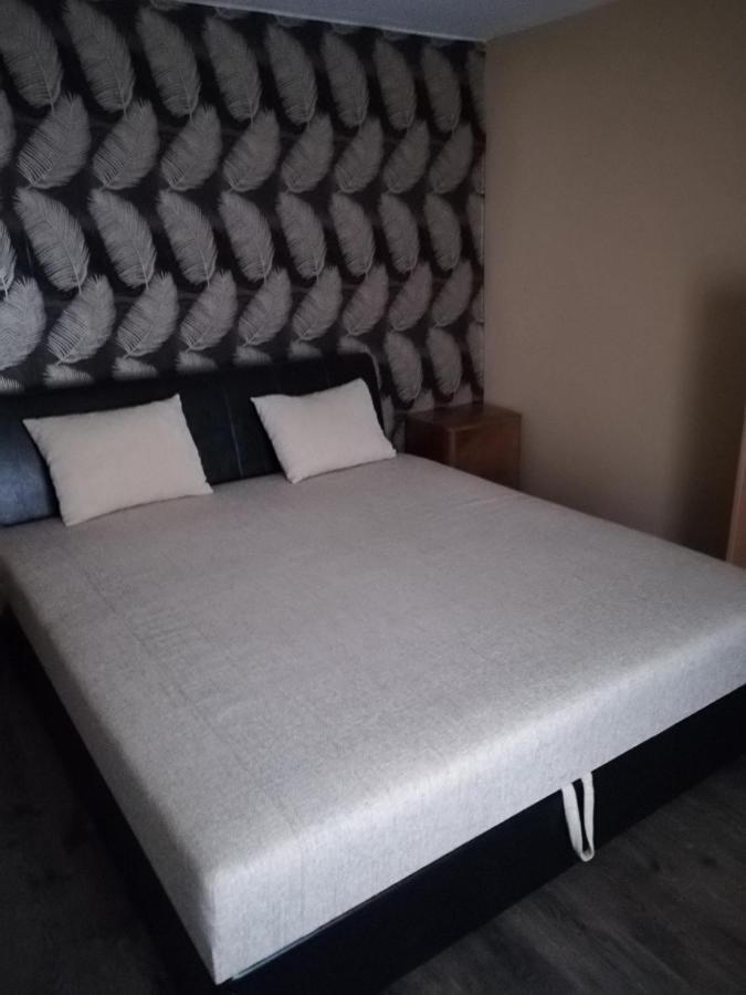 Vivien Apartman Fonyód Buitenkant foto